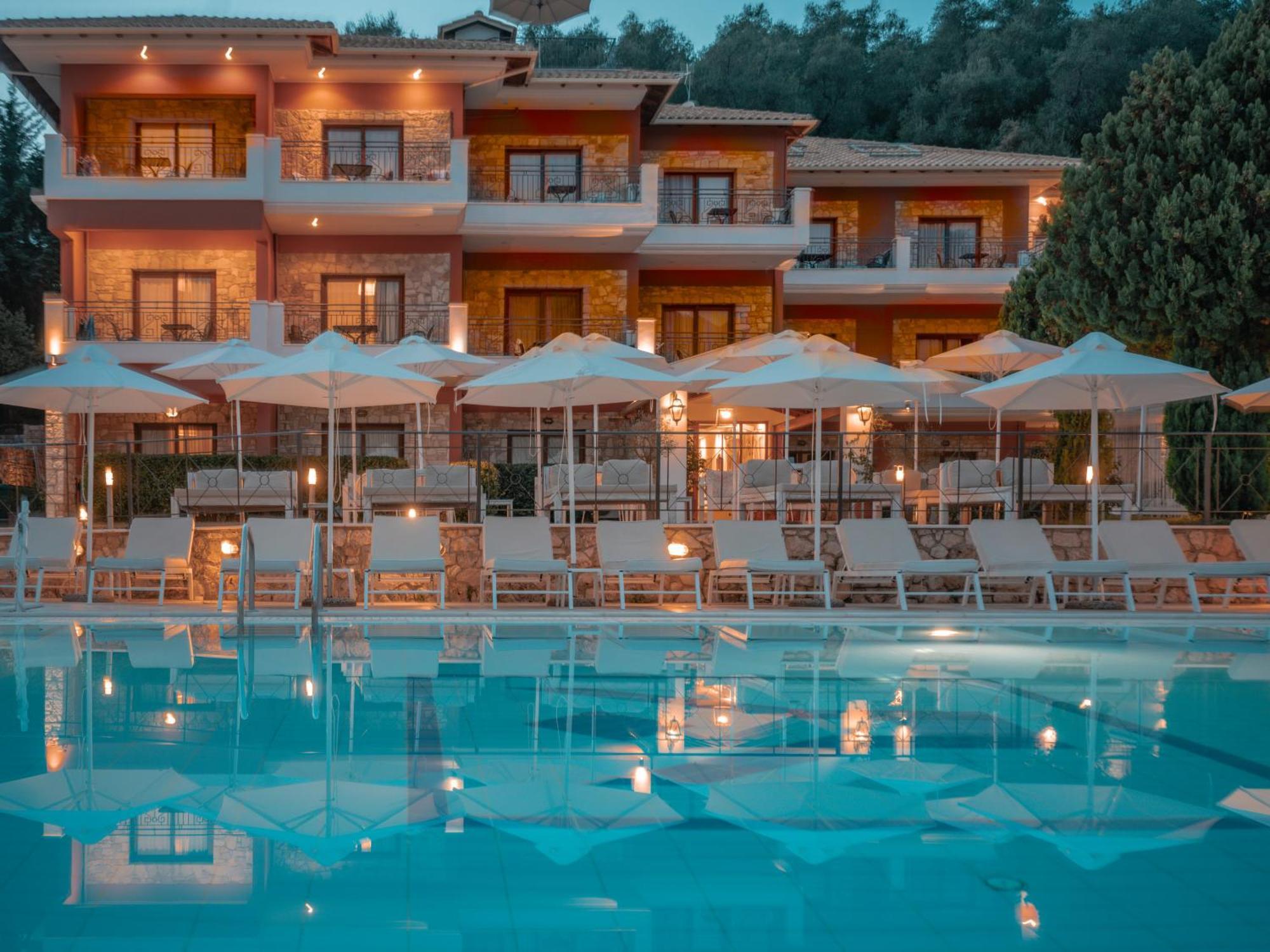 Dracos Hotel ปาร์กา ภายนอก รูปภาพ
